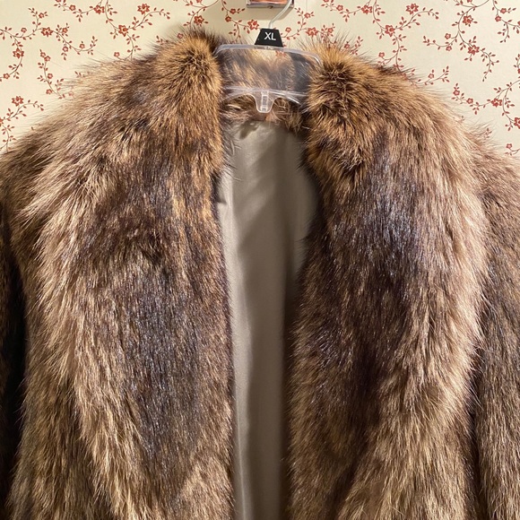 Authentic Racoon Fur Coat - Picture 4 of 6